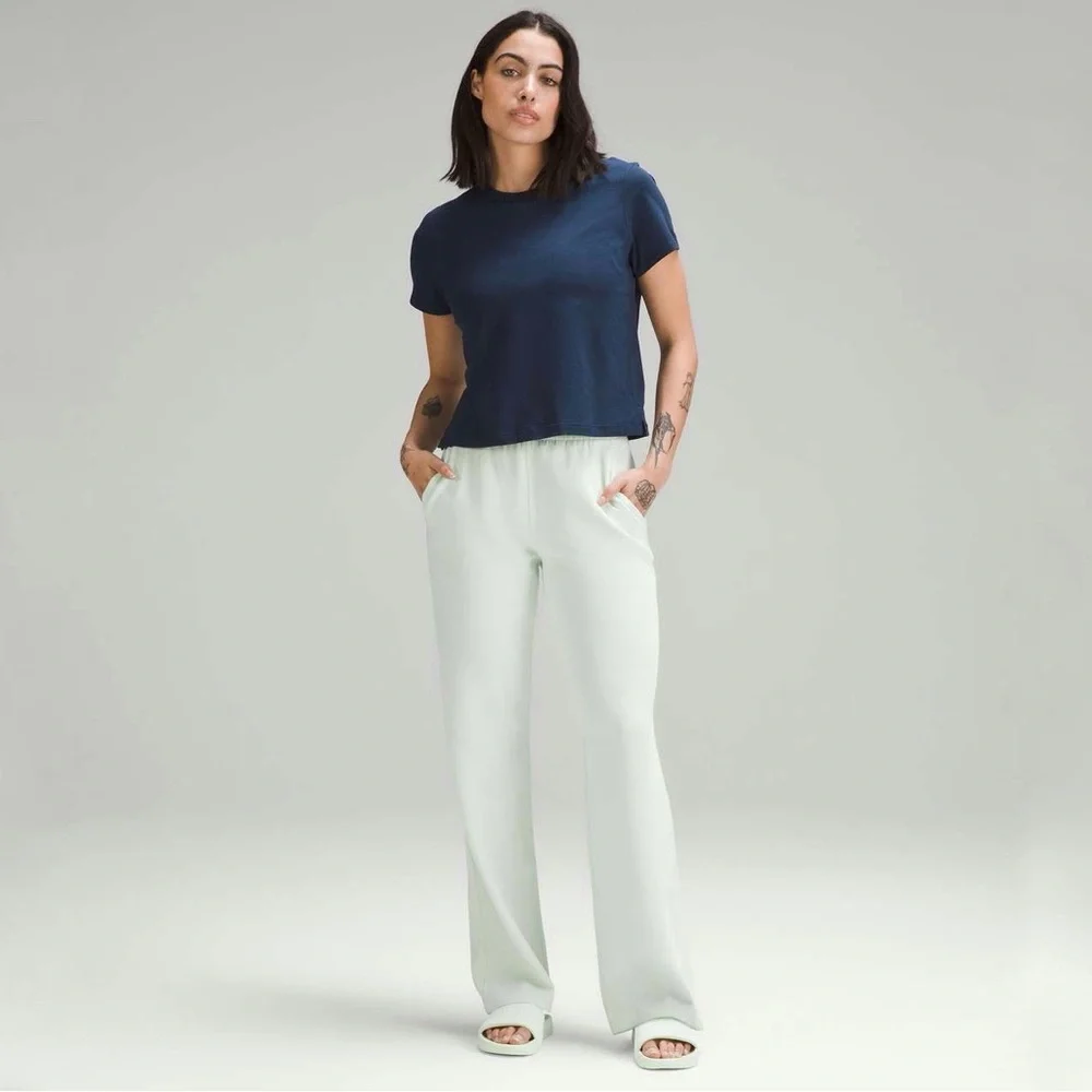 Lululemon Softstreme High-Rise‎ Pant Full Length in Kohlrabi Green